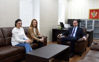 Edicioni i Parë i Forumit të Gruas Shqiptare në Rajon