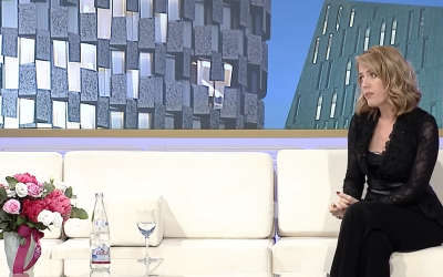 Andriola Kambo, drejtoresha ekzekutive e Unionit të Bashkive Shqiptare në Rajon në daljet televizive mbi projektin e turizmit rajonal